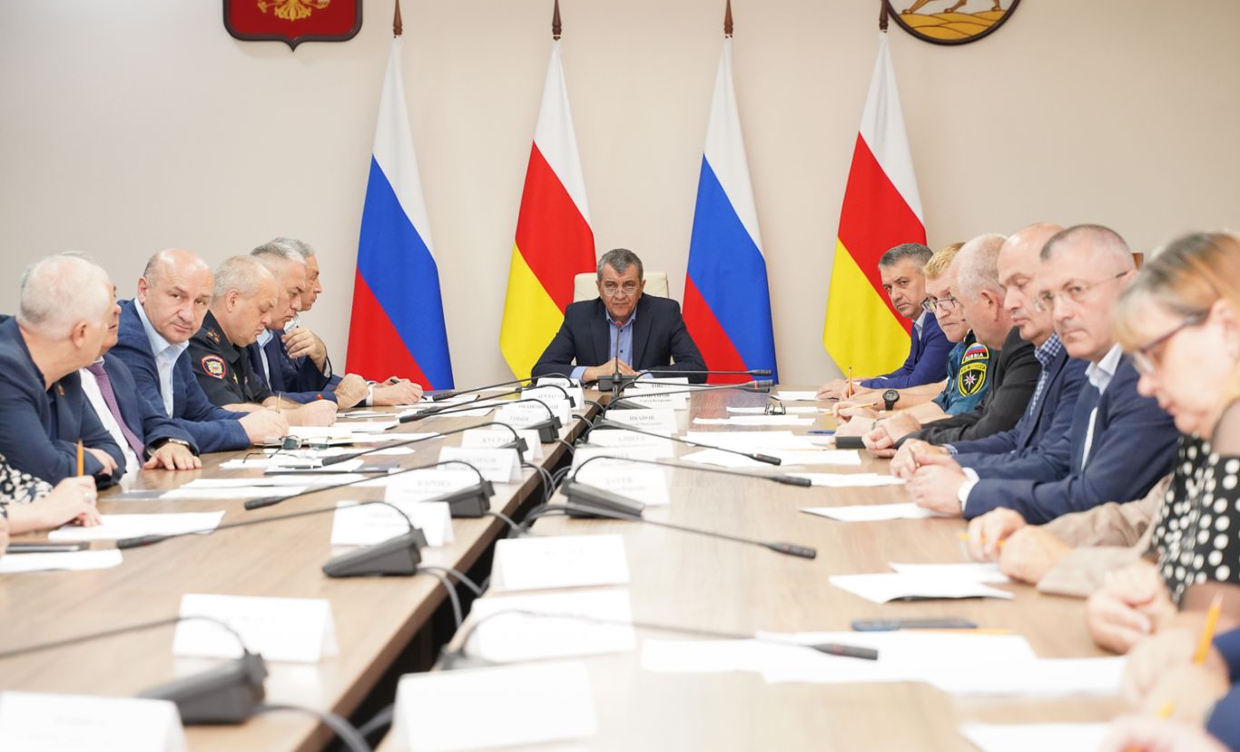 Сергей Меняйло провел совещание по ликвидации последствий стихии в Северной Осетии
