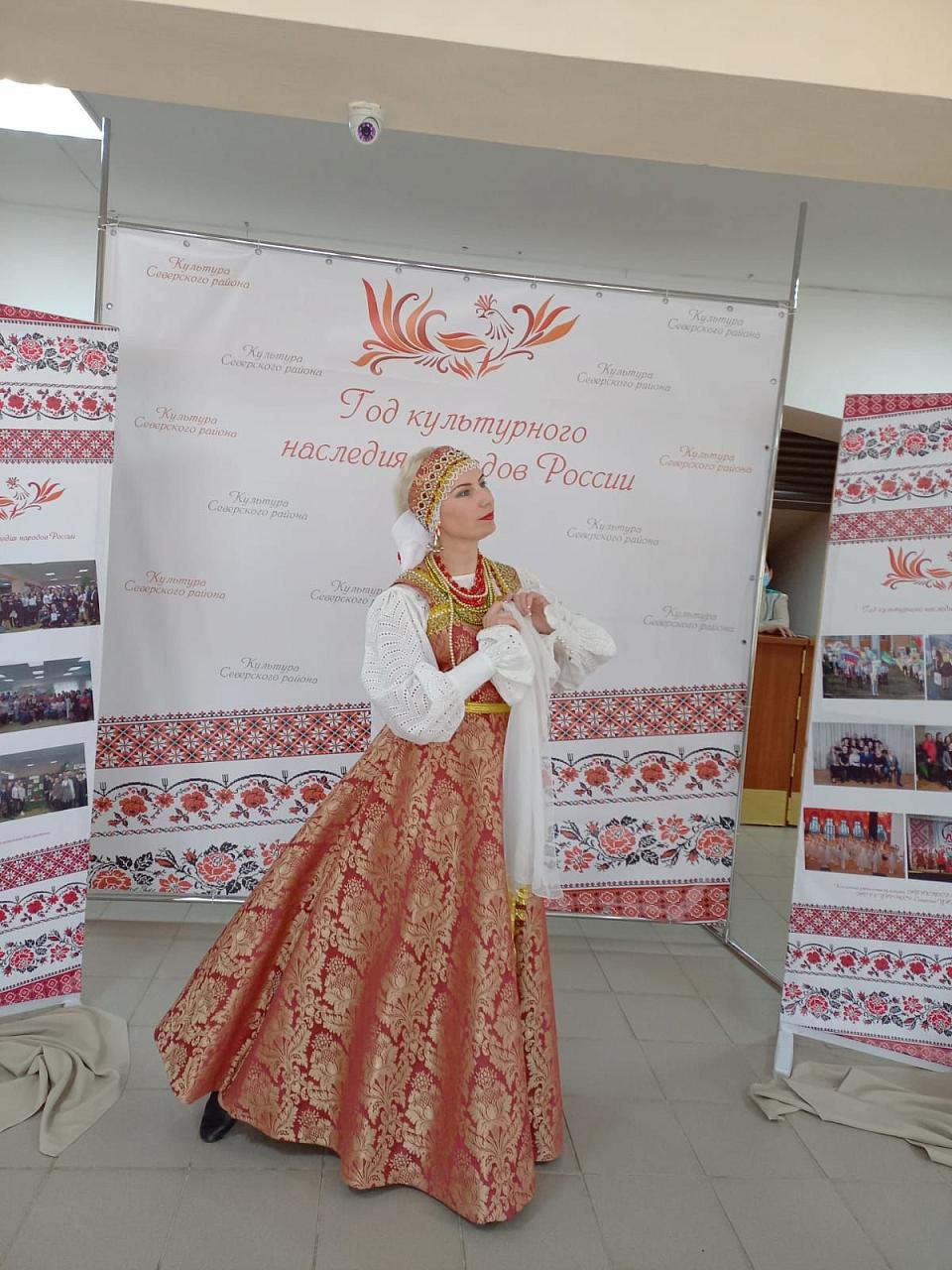 Педагог из посёлка Афипского представит свои работы в историческом парке «Россия – моя история»