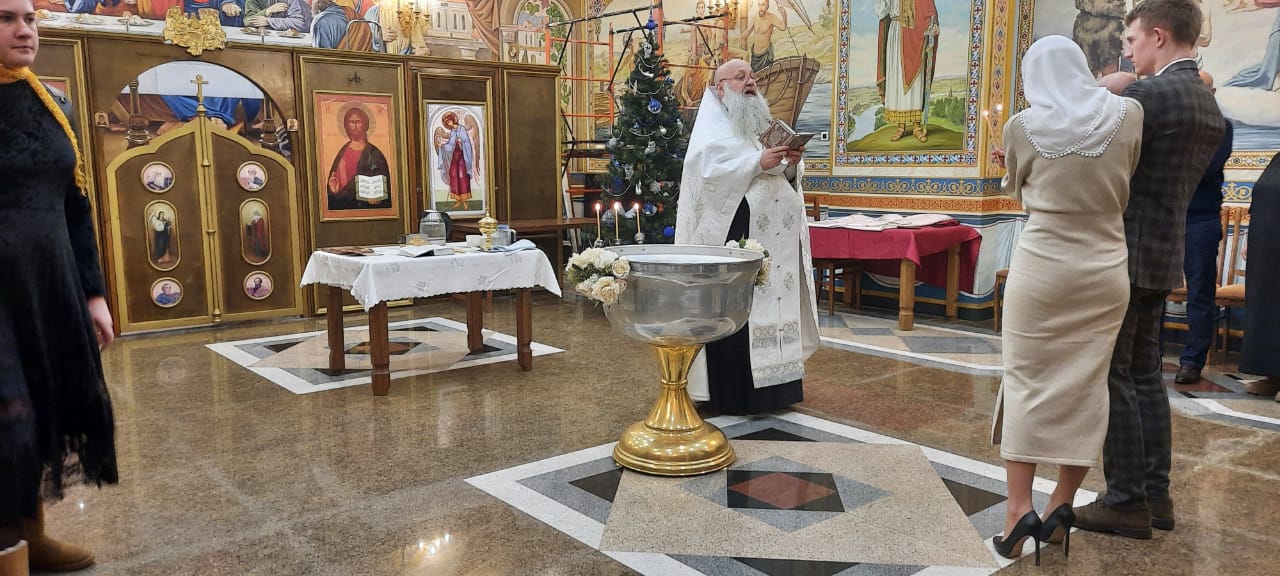 В Войсковом соборе Александра Невского в Краснодаре заканчивают роспись крестильного зала