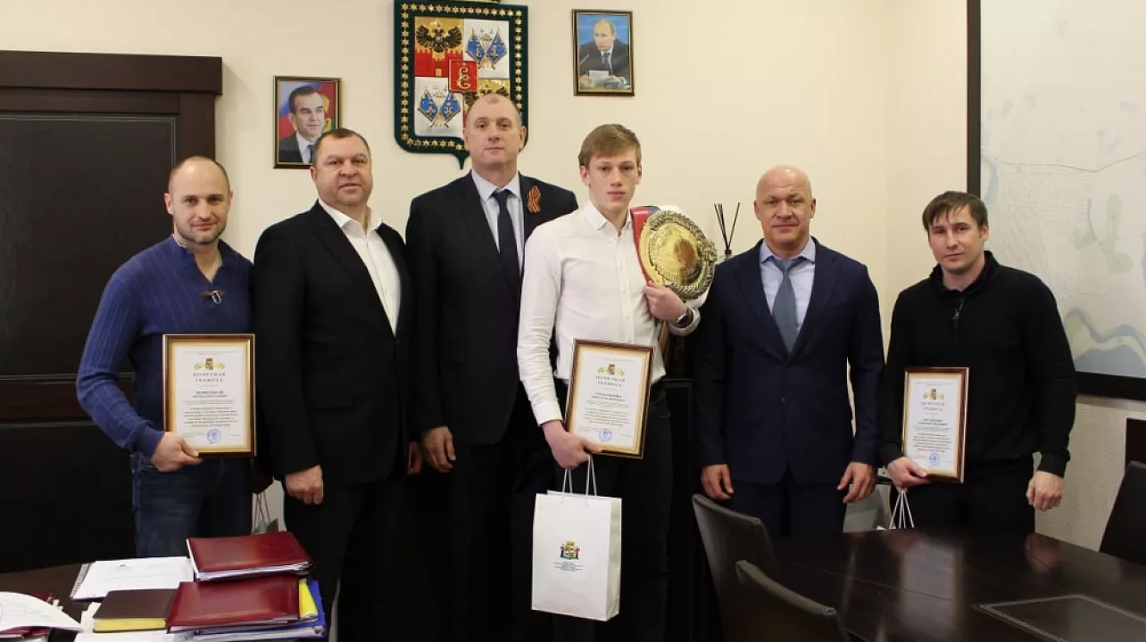 Чемпионом России по кикбоксингу стал краснодарец Кирилл Степаненко
