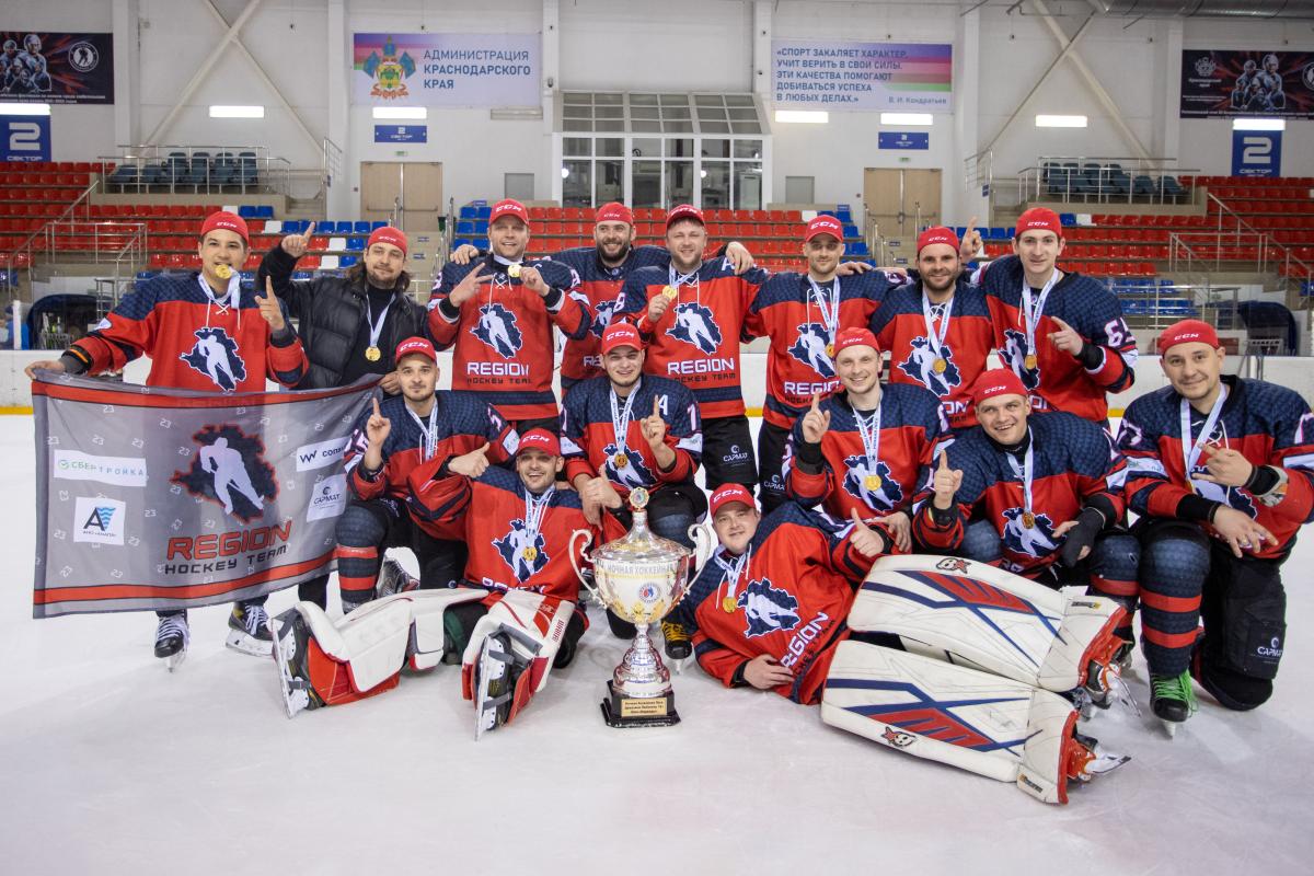 Лучшими хоккеистами Ночной лиги Кубани стала анапская команда «Регион 23»