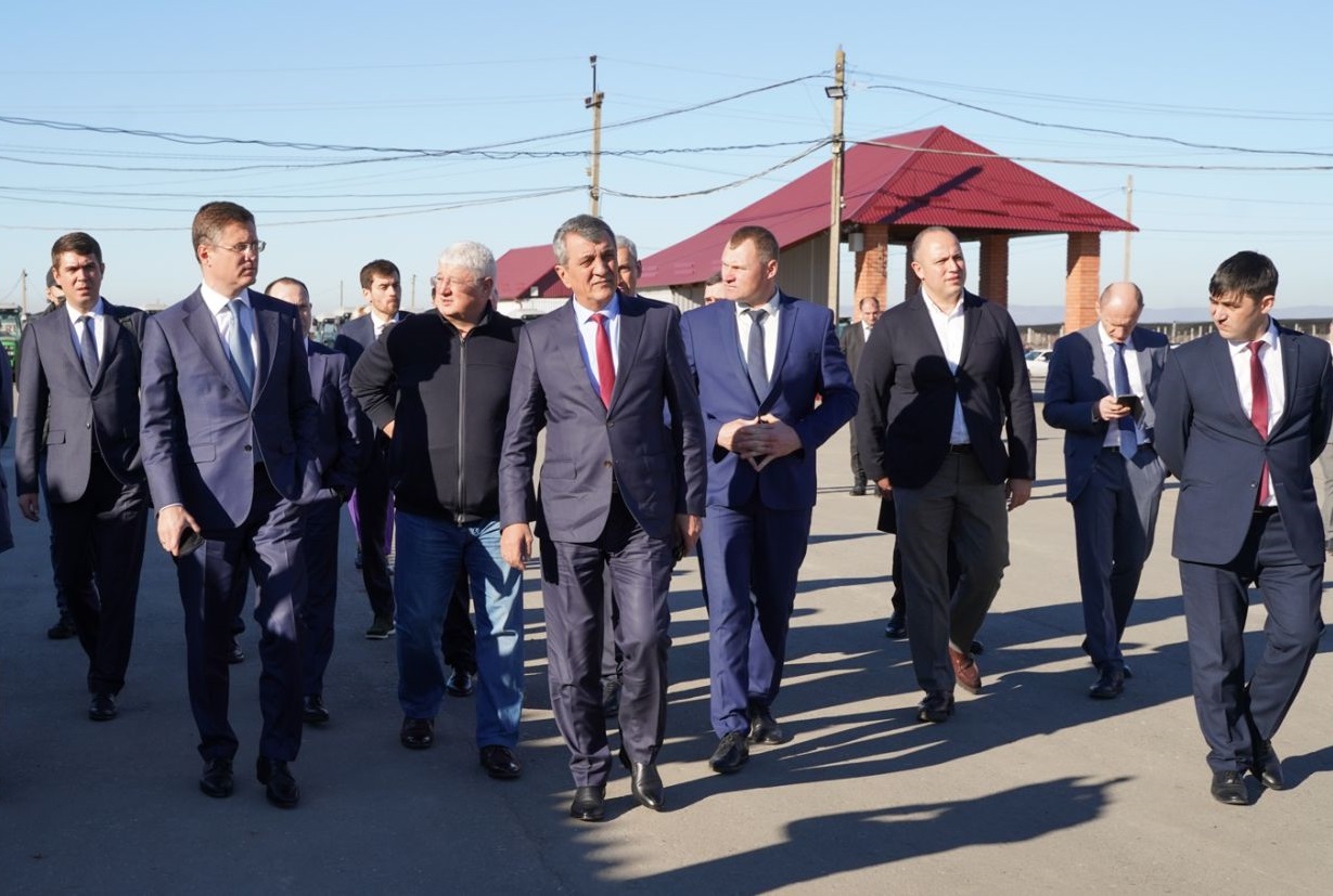 Александр Новак оценил потенциал сельскохозяйственной и туристической отраслей Северной Осетии