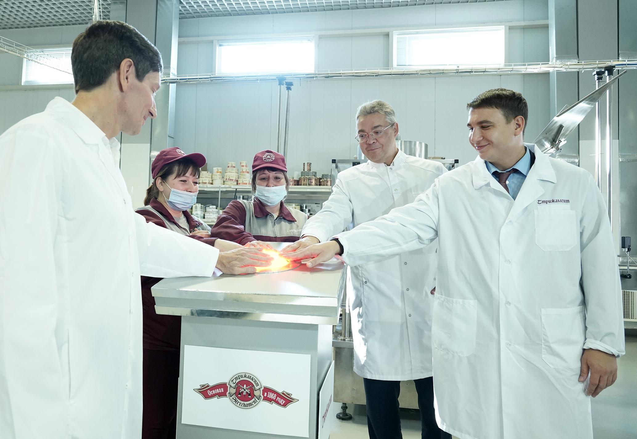 На заводе «Стрижамент» в Ставрополе состоялось торжественное открытие новой производственной линии