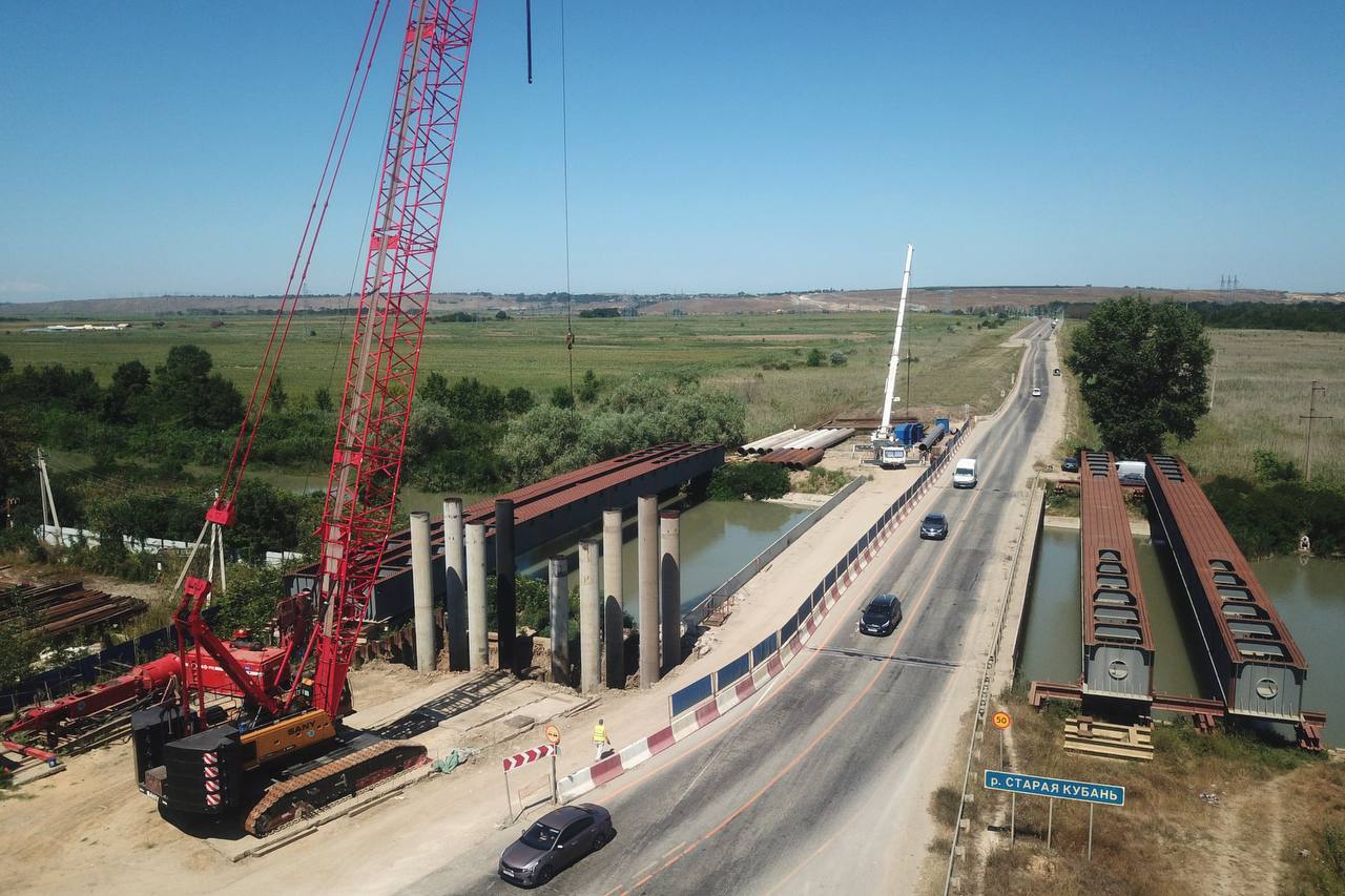 Мост начали возводить на трассе «Новороссийск – Керчь»