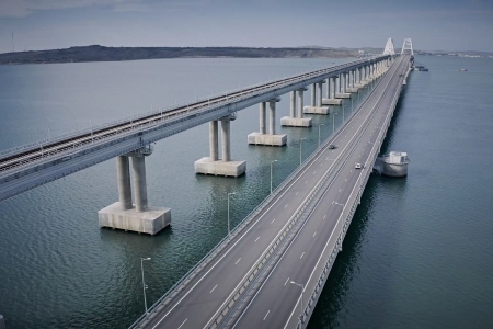За шесть лет по Крымскому мосту проехало более 26 миллионов автомобилей