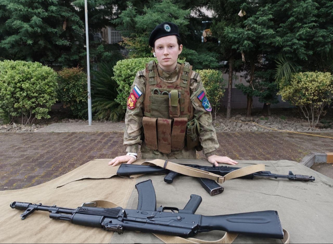 Экспозиция современного стрелкового оружия открылась в Сочи