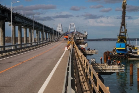Движение по Крымскому мосту 16 ноября временно приостановят