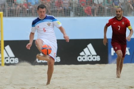 Чемпион мира по пляжному футболу посетит детский турнир на Кубани