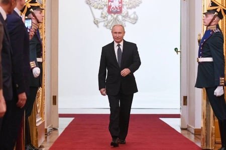 Сегодня Владимир Путин официально вступит в должность Президента РФ