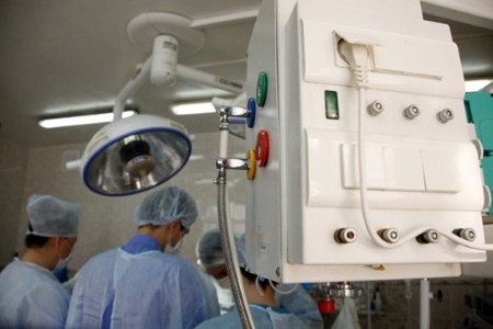 Кубанские врачи удалили пораженную 18-сантиметровой опухолью почку